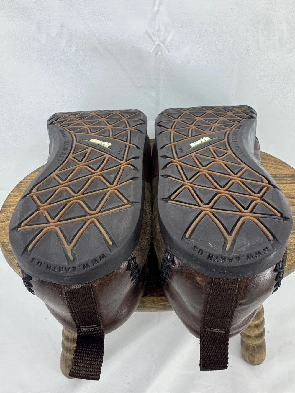 Earth Womens Radius Caribou Brown Suede w/ Leather Slip-On Moccasins, sz 8,5